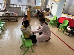 灞桥区灞桥街道核心长儿园开展食物平安练习训